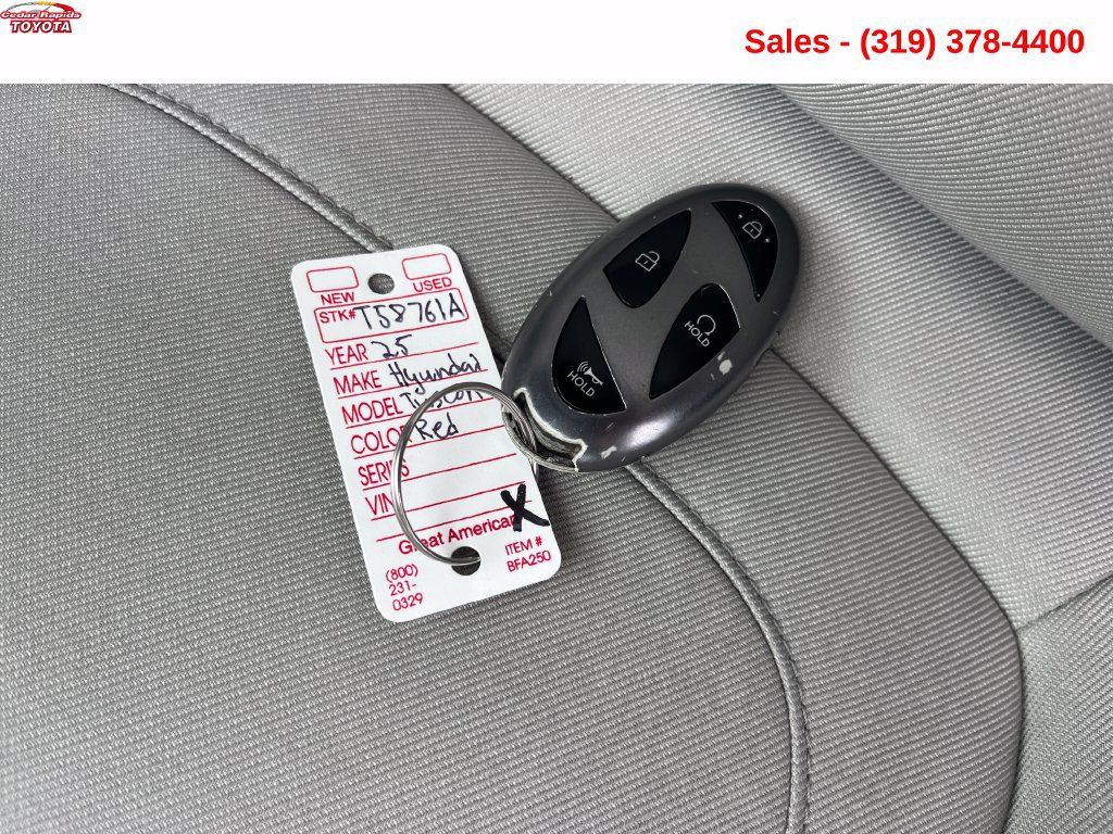 Used 2025 Hyundai Tucson Blue AWD/4WD image 15