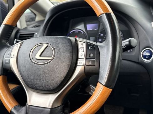 Used 2014 Lexus RX 450h FWD image 17