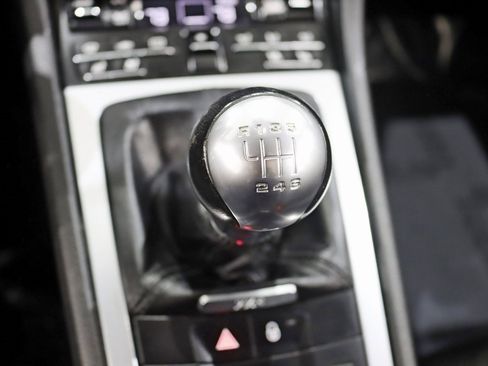 Used 2017 Porsche 718 Cayman image 20