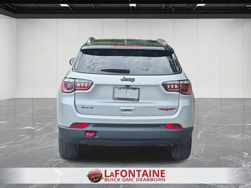 Used 2024 Jeep Compass Trailhawk AWD/4WD image 4