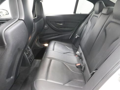 Used 2016 BMW M3 image 13