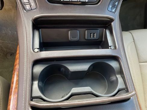 Used 2015 Chevrolet Tahoe LTZ image 39