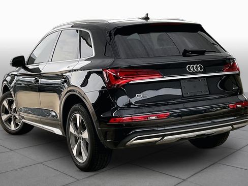 Used 2023 Audi Q5 2.0T Premium Plus w/ Premium Plus Package AWD/4WD image 12