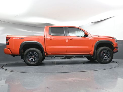 Used 2025 Nissan Frontier PRO-4X w/ Pro Premium Package image 27