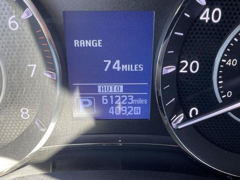 Used 2019 Nissan Armada SV w/ Driver Package AWD/4WD image 3