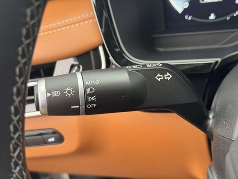 Used 2025 INFINITI QX60 Sensory AWD/4WD image 24