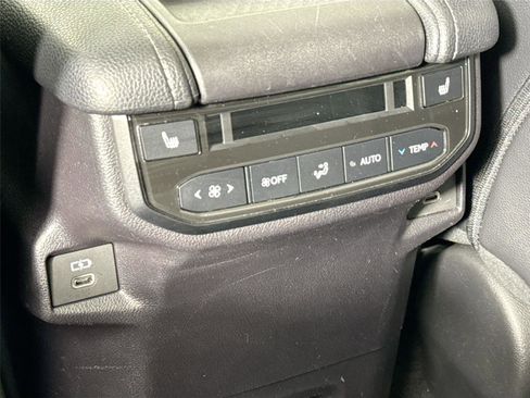 Used 2025 Toyota Grand Highlander FWD image 38