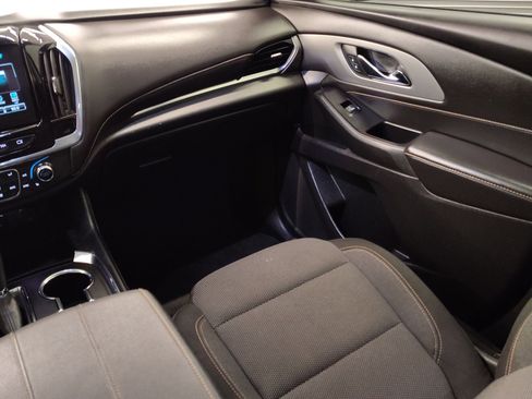 Used 2019 Chevrolet Traverse LT image 27