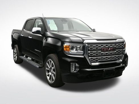 Certified 2022 GMC Canyon Denali image 7