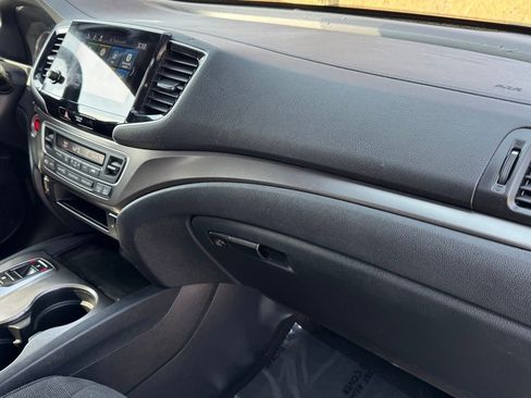 Used 2022 Honda Pilot Sport image 28