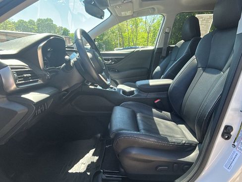 Used 2023 Subaru Outback Limited AWD/4WD image 28