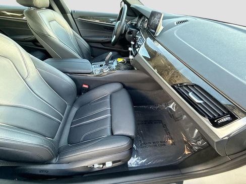 Used 2019 BMW 540i xDrive w/ Convenience Package image 15
