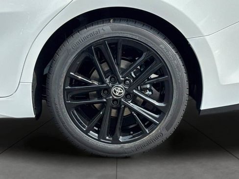 New 2026 Toyota Camry SE image 32