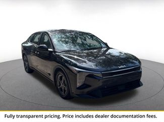 Used 2025 Kia K4 FWD video 1