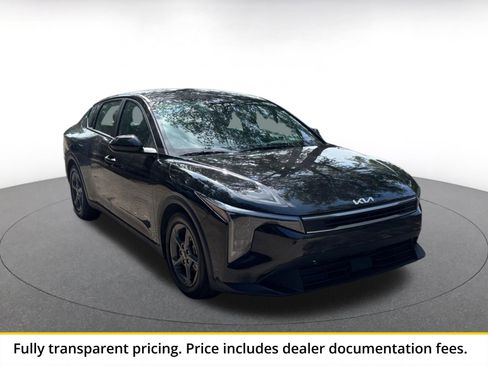 Used 2025 Kia K4 FWD image 1