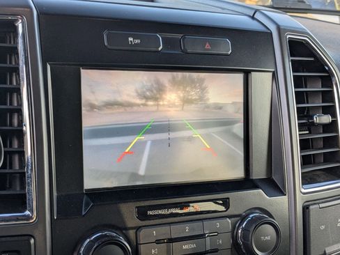 Used 2015 Ford F150 XLT w/ Equipment Group 302A Luxury image 16