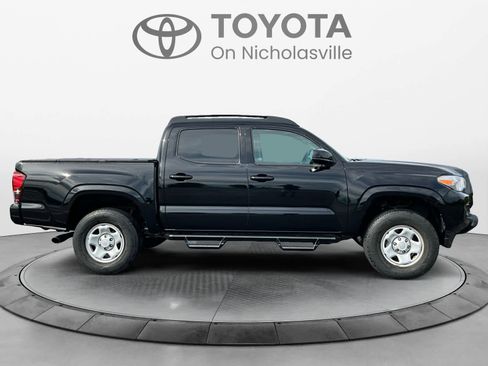 Used 2023 Toyota Tacoma SR AWD/4WD image 7