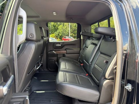 Used 2021 GMC Sierra 1500 Denali w/ Denali Carbonpro Edition AWD/4WD image 27