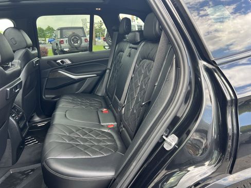 Used 2023 BMW X5 xDrive40i w/ M Sport Package AWD/4WD image 25