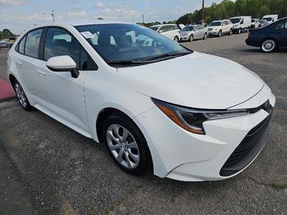 Used 2025 Toyota Corolla LE