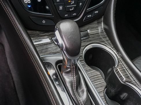 Used 2017 Buick Envision Essence FWD image 23