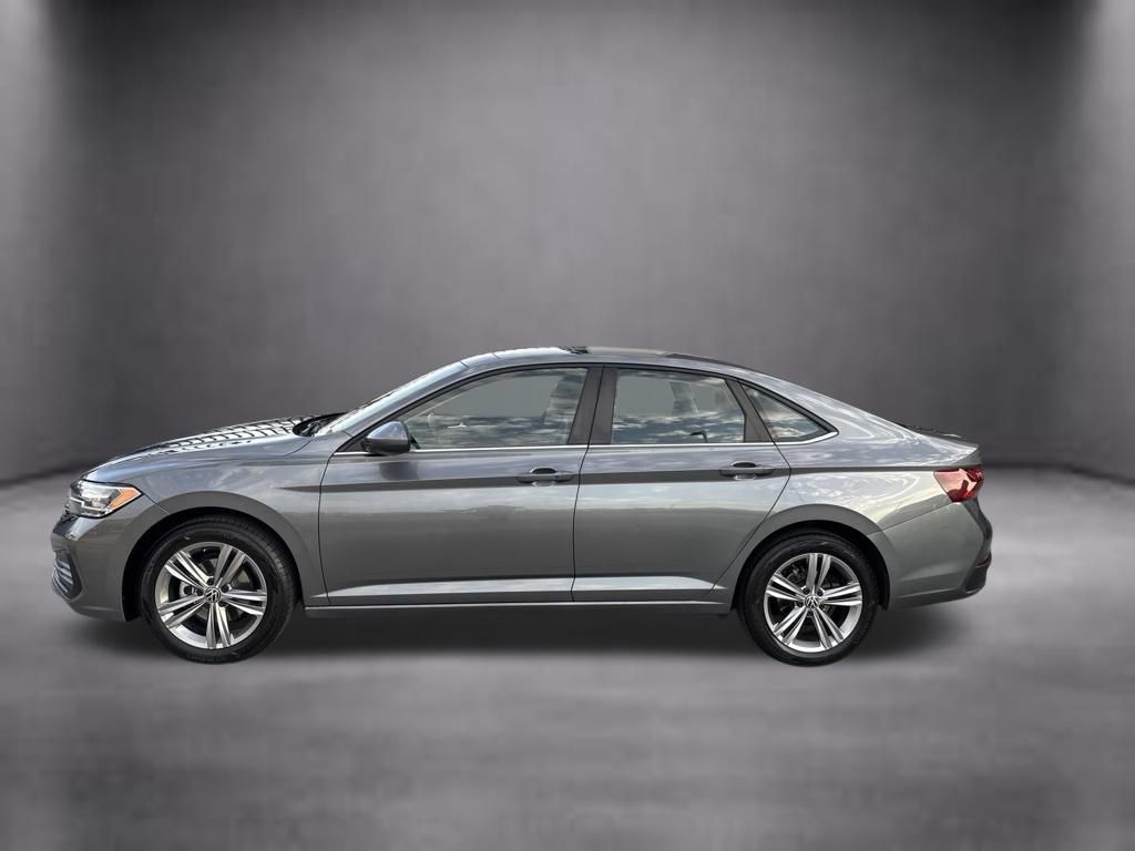 Used 2024 Volkswagen Jetta SE FWD image 5