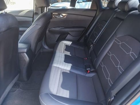 Certified 2023 Kia Forte GT-Line image 19