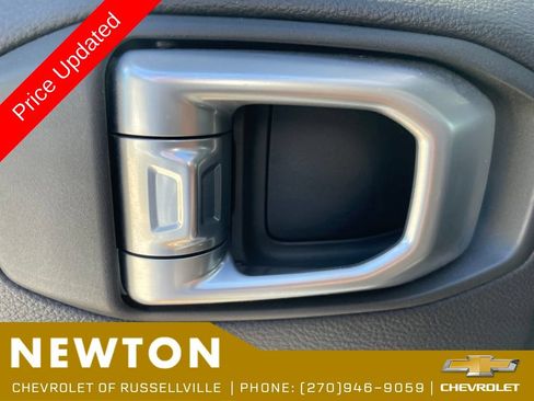 Used 2020 Jeep Gladiator Overland AWD/4WD image 36