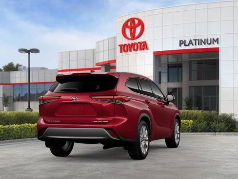 New 2026 Toyota Highlander Limited image 9