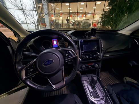 Used 2021 Subaru Forester Premium image 12