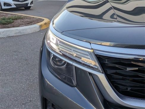 Used 2022 Kia Seltos S image 8