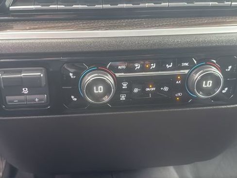 Used 2025 Chevrolet Silverado 2500 LT AWD/4WD image 21
