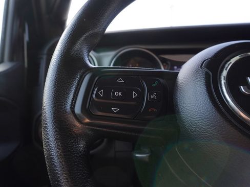 Used 2021 Jeep Gladiator Sport AWD/4WD image 21