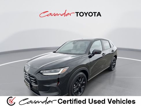 Used 2025 Honda HR-V Sport image 1