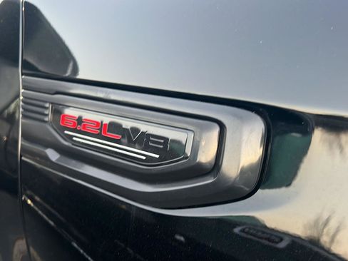 Used 2019 GMC Sierra 1500 AT4 w/ Off Road Performance Package image 7