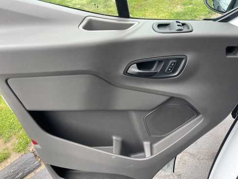 Used 2023 Ford Transit 350 XLT RWD image 22