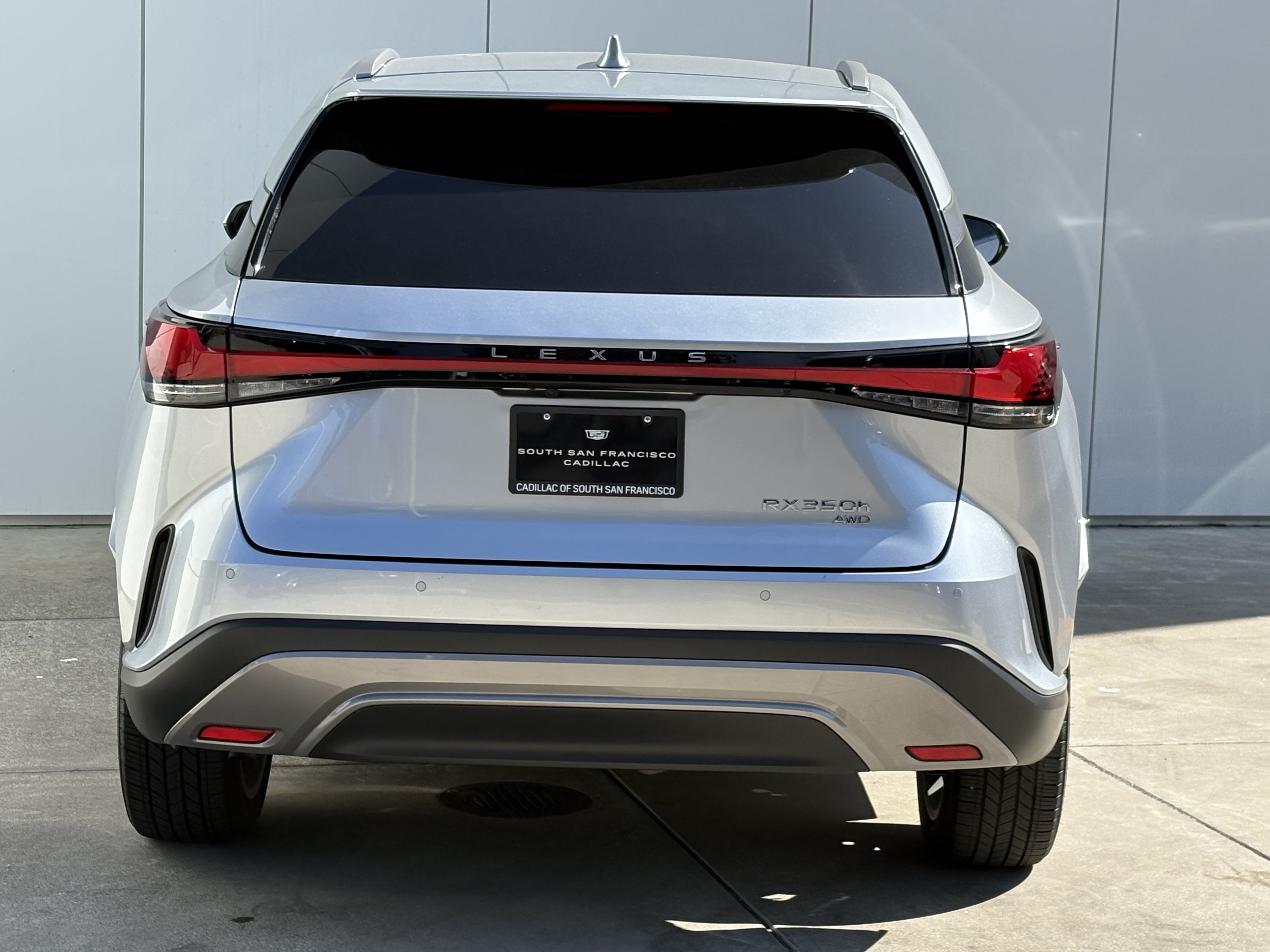 Used 2025 Lexus RX 350h w/ Convenience Package AWD/4WD image 8