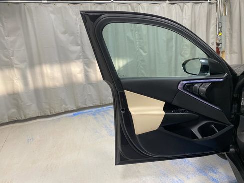 Certified 2025 BMW X3 xDrive30i w/ Premium Package image 22