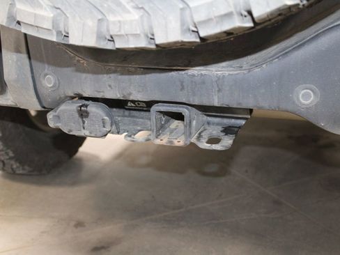 Used 2024 Ford Bronco Badlands image 13