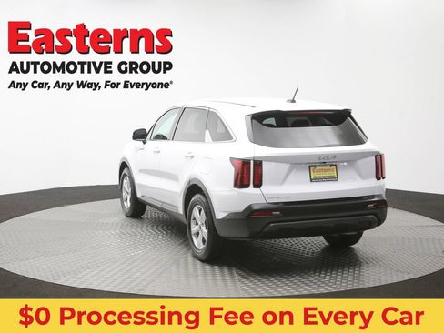 Used 2023 Kia Sorento LX FWD image 61