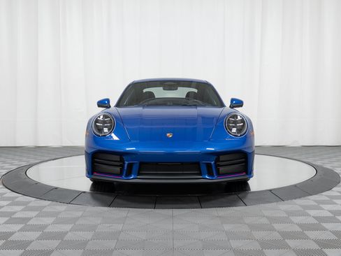 Used 2026 Porsche 911 Carrera T RWD image 10