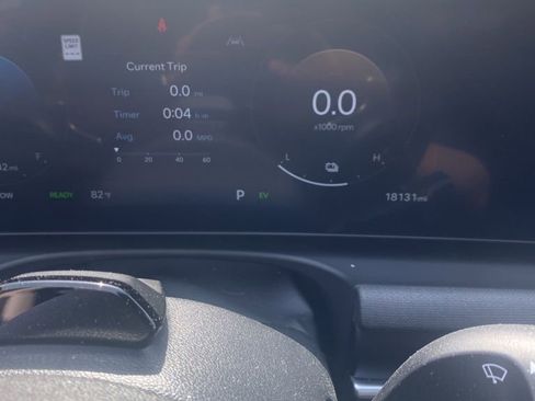 Used 2025 Hyundai Tucson SEL image 5