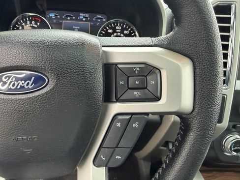 Used 2016 Ford F150 Lariat w/ Equipment Group 502A Luxury image 39