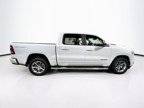 Used 2023 RAM 1500 Laramie AWD/4WD image 4