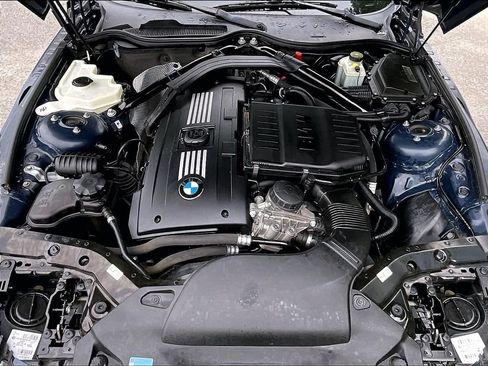 Used 2011 BMW Z4 sDrive35i RWD image 25