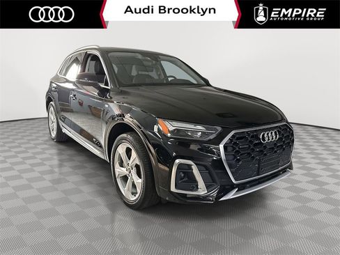 Used 2023 Audi Q5 2.0T Premium Plus w/ Premium Plus Package image 1