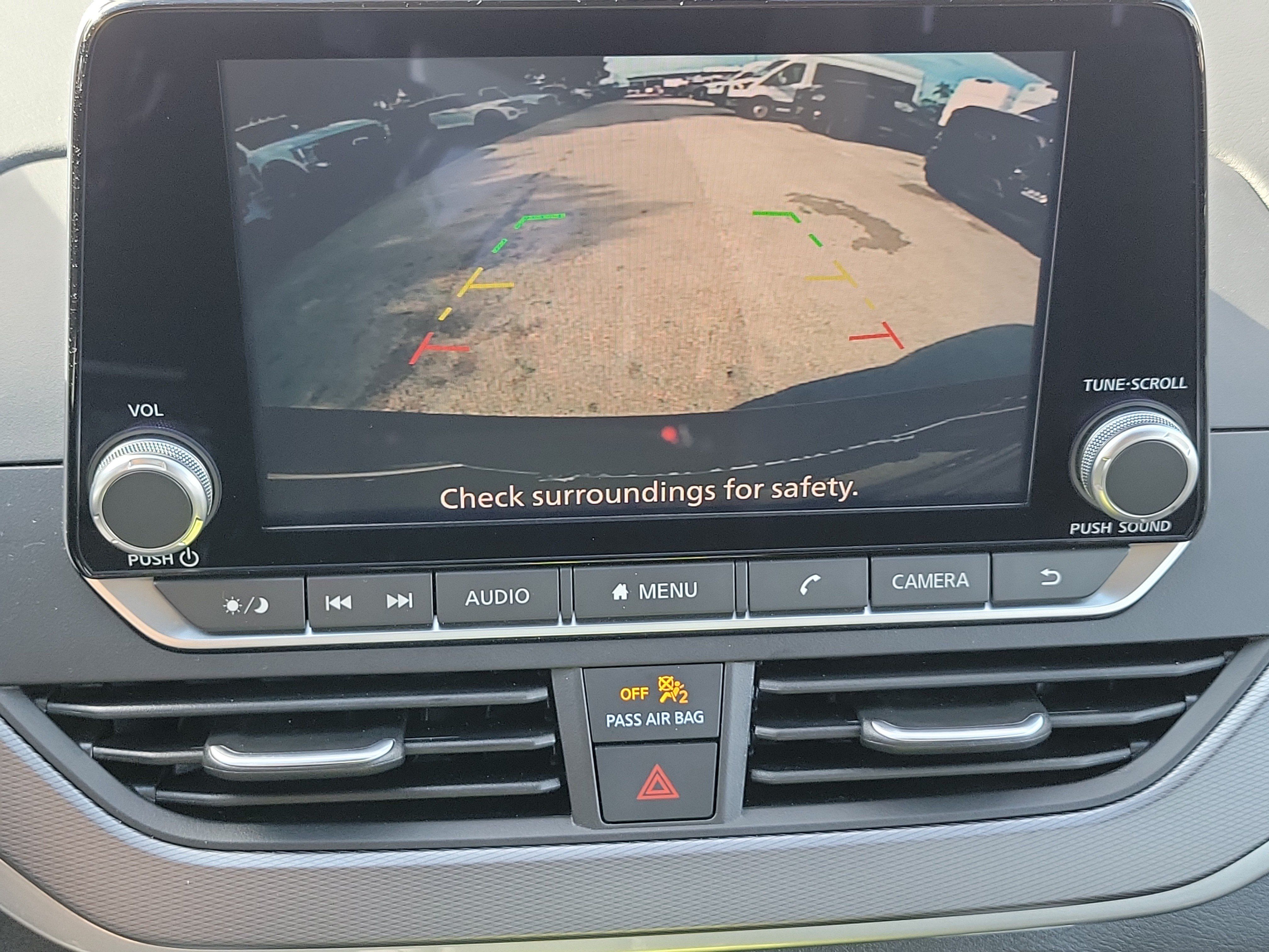 Used 2024 Nissan Altima 2.5 SR FWD image 10