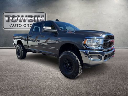 Used 2022 RAM 2500 Tradesman image 2
