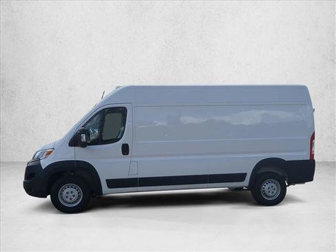 Used 2026 RAM ProMaster 2500 w/ Convenience Group FWD image 9