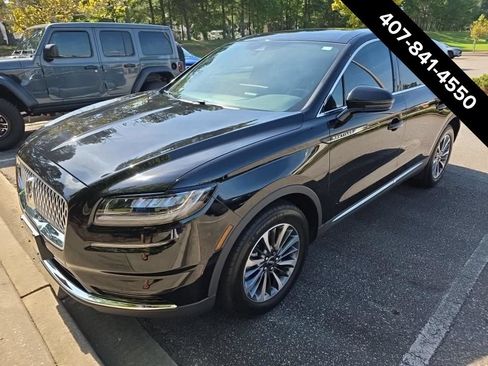 Used 2023 Lincoln Nautilus Reserve FWD image 2